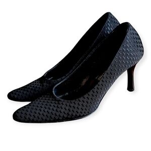 Vintage Ann Taylor Black Pumps – Made in Italy – Size 6M